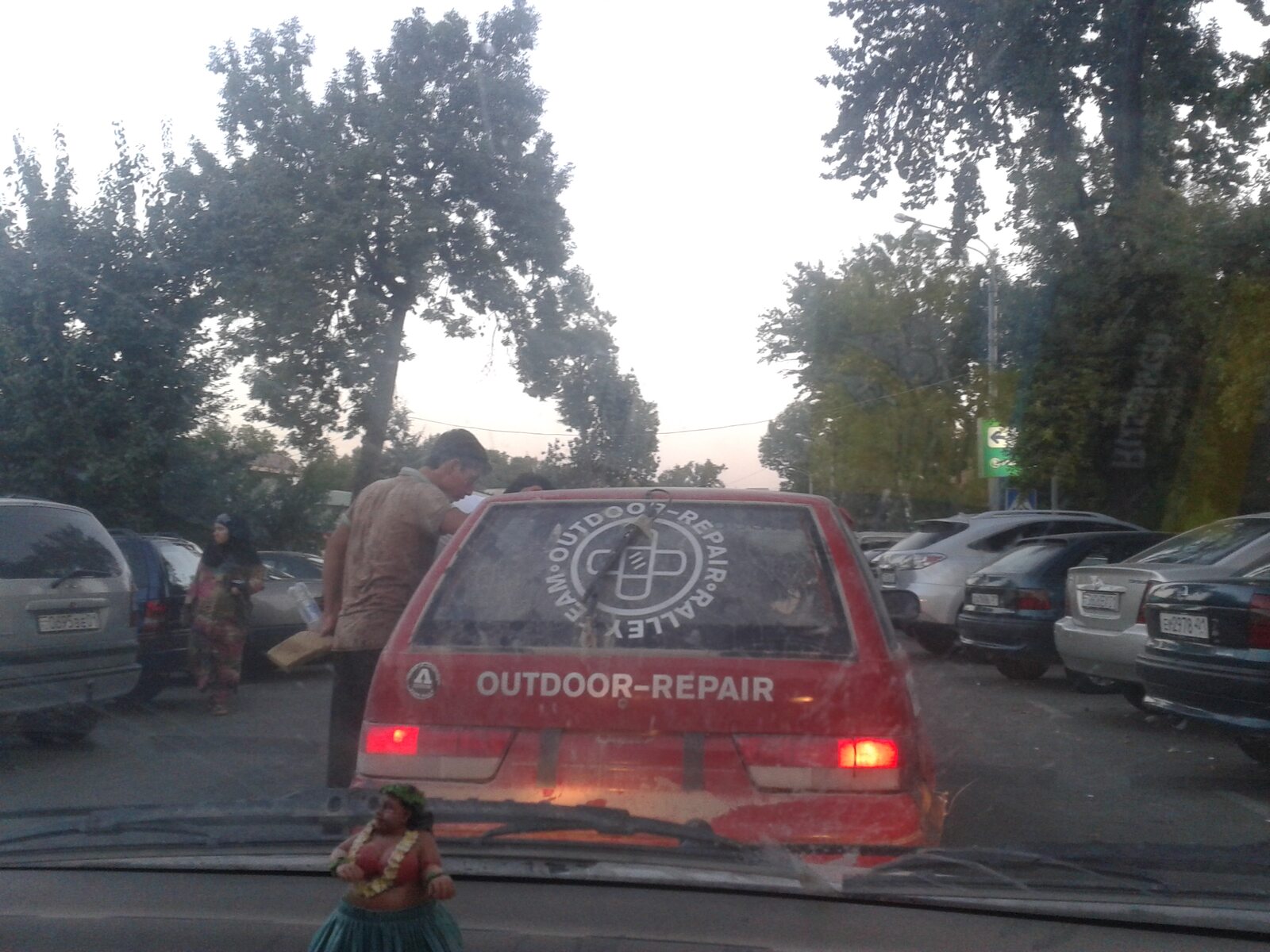 On the Pamir Highway towards Dushanbe